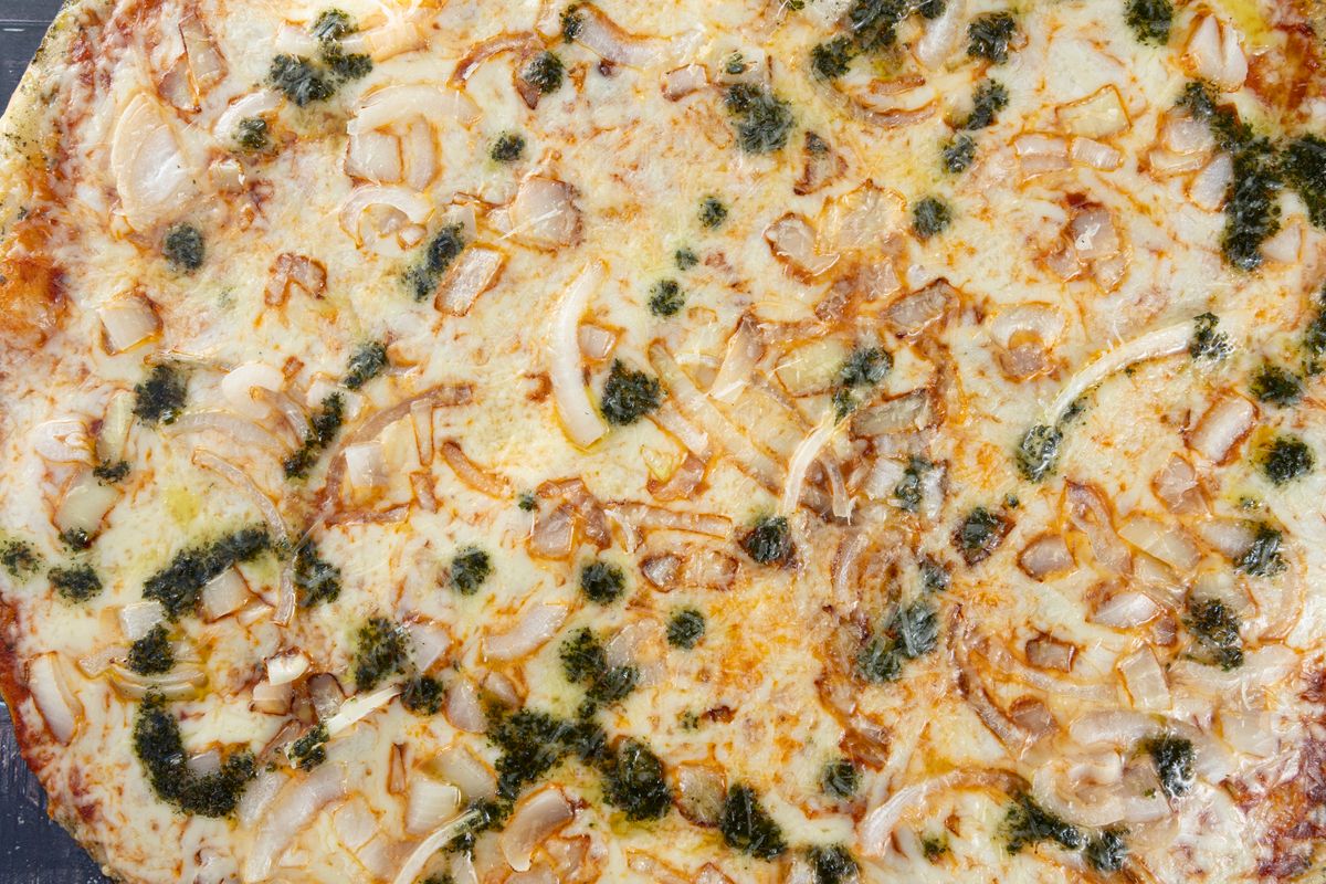 Onion Pizza