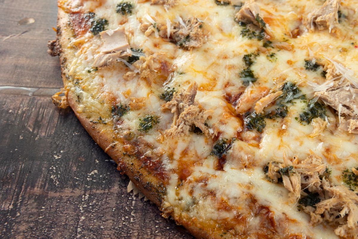 Tuna Pizza